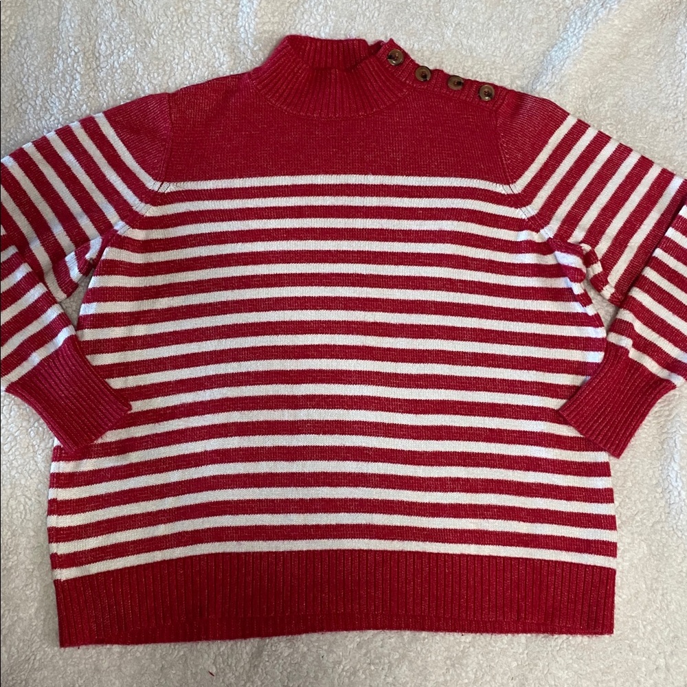 Chaps women’s size 2X red and white striped sweater buttons down neck Very soft